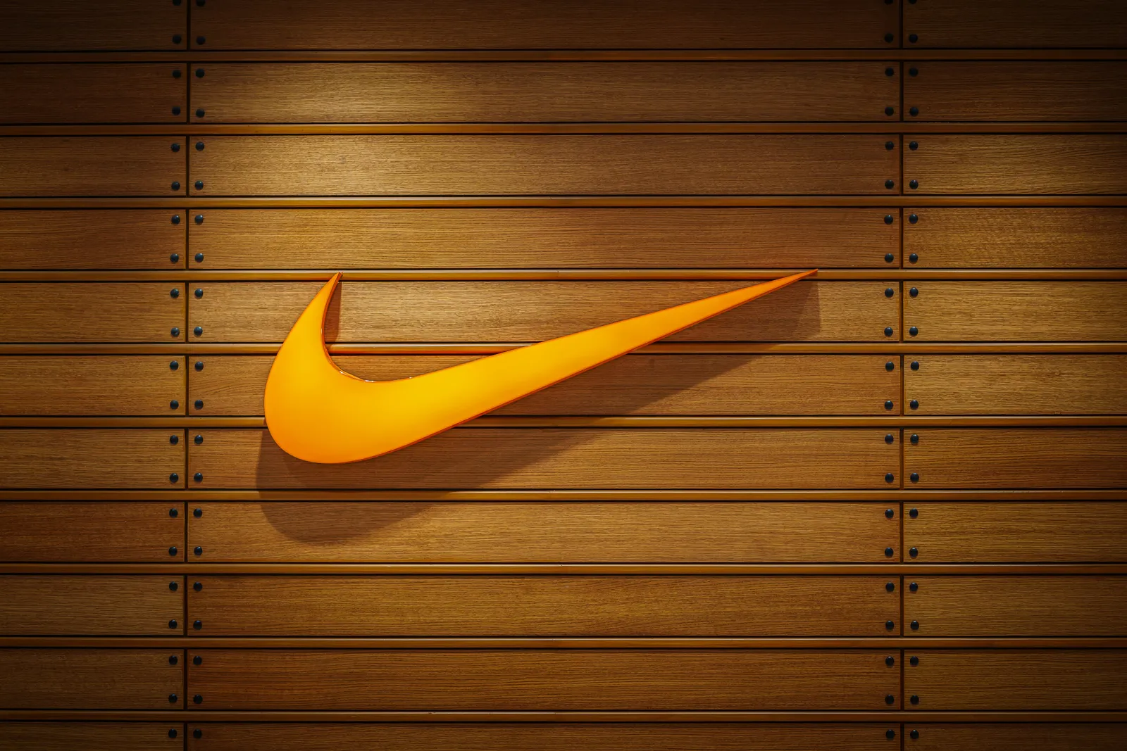 จุดเด่นและเอกลักษณ์ของแบรนด์ Nike