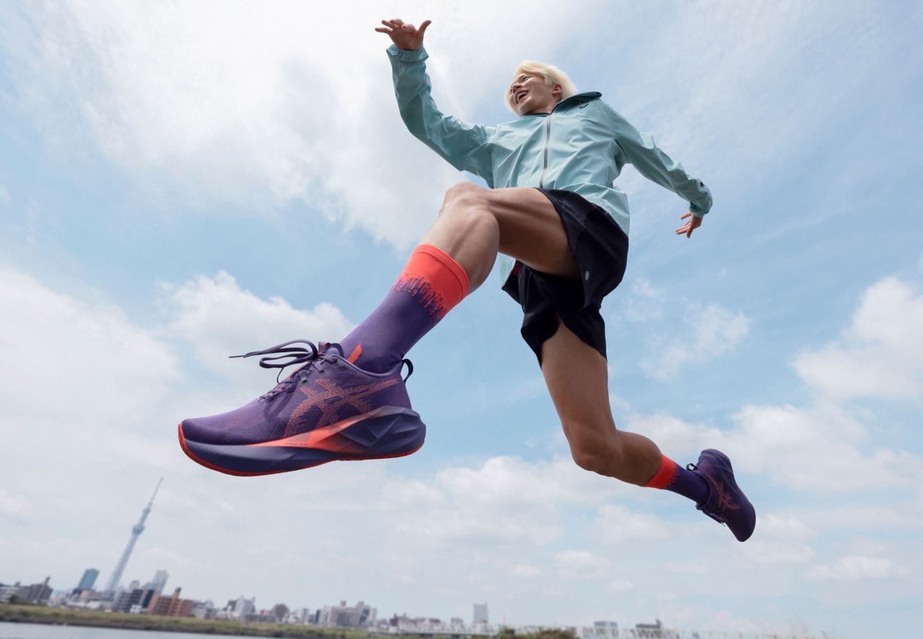 จุดเด่นและเอกลักษณ์ของแบรนด์ ASICS