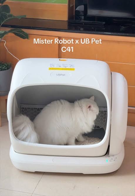 Mister Robot x UBPet C41 Smart Self-Cleaning Cat Litter Box